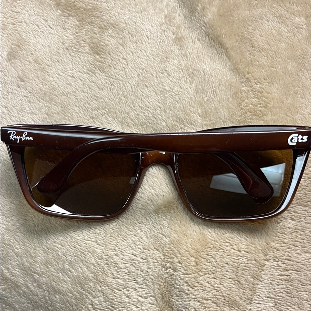 Ray-Ban Brown Rectangular Sunglasses with Black C… - image 4